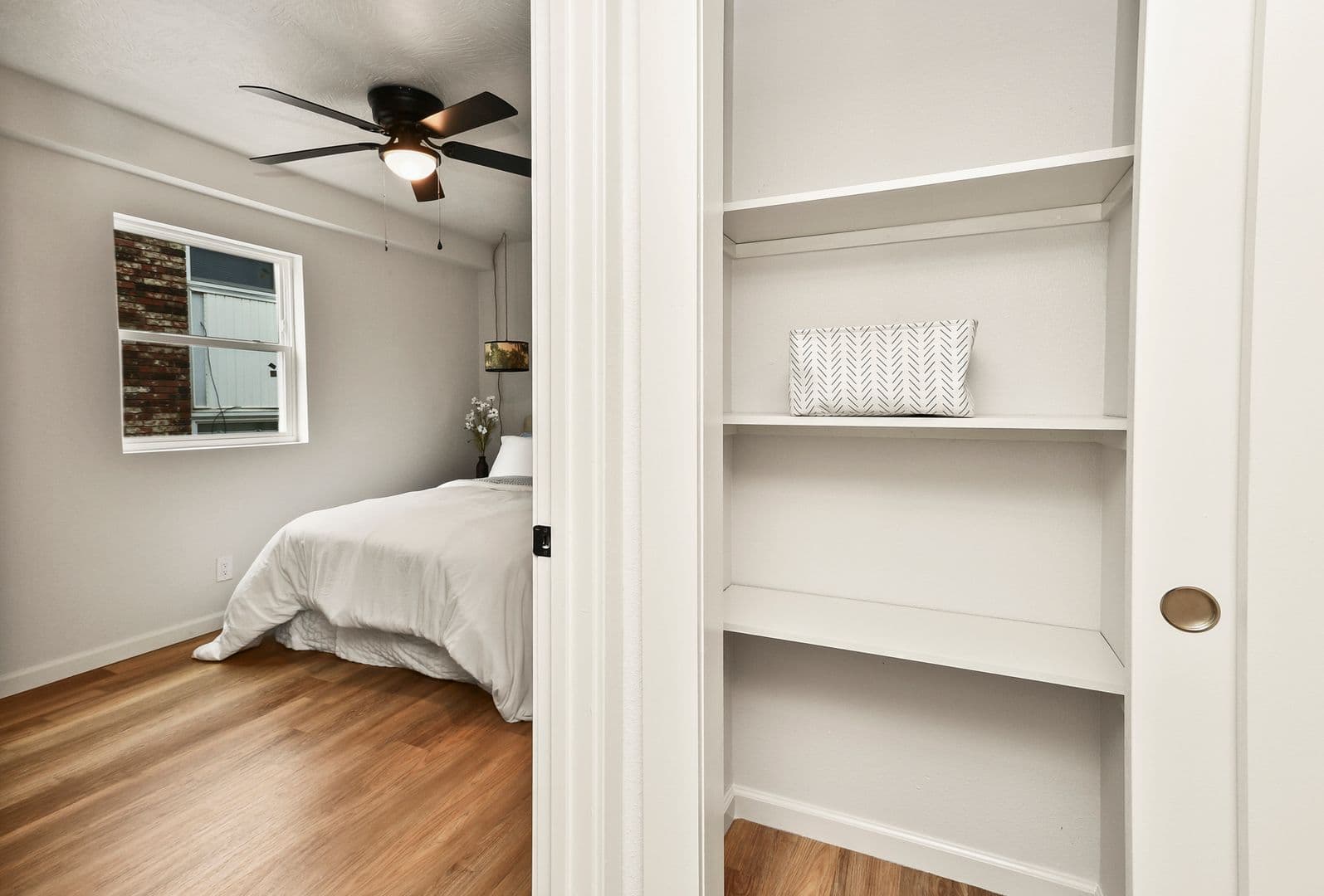 Springfield Apartment: 2035 S Florence Ave