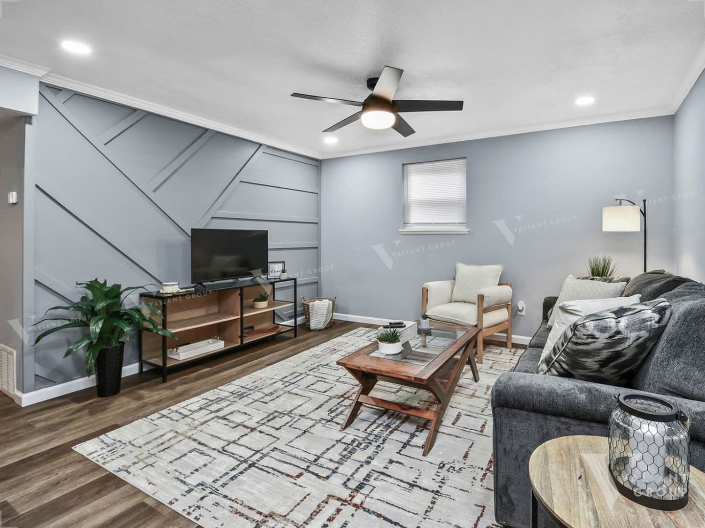 Springfield Apartment: 1435 E Elm St