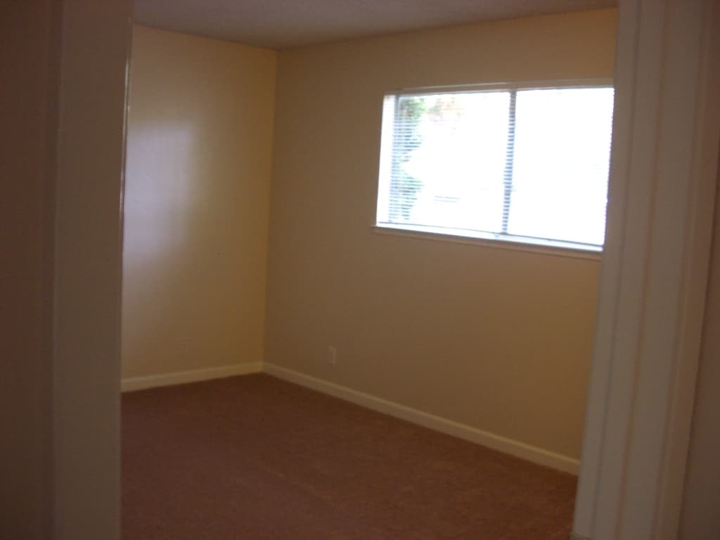 Los Gatos Apartment: 225 Avery Lane