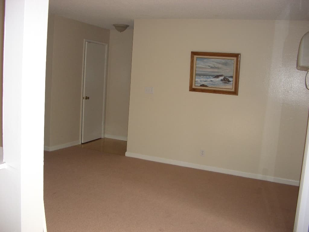 Los Gatos Apartment: 225 Avery Lane