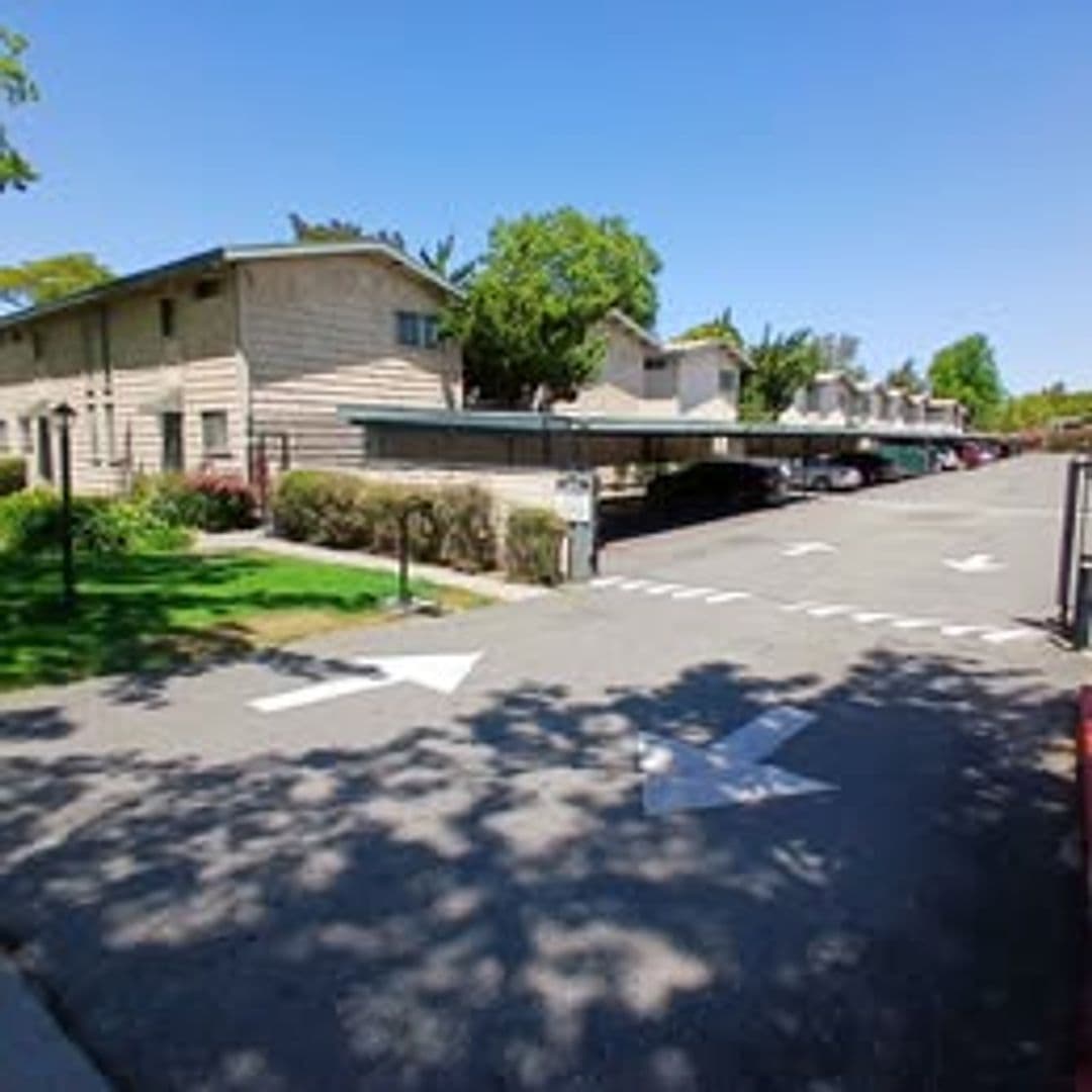 San Jose Apartment: 560-A Menker Ave.