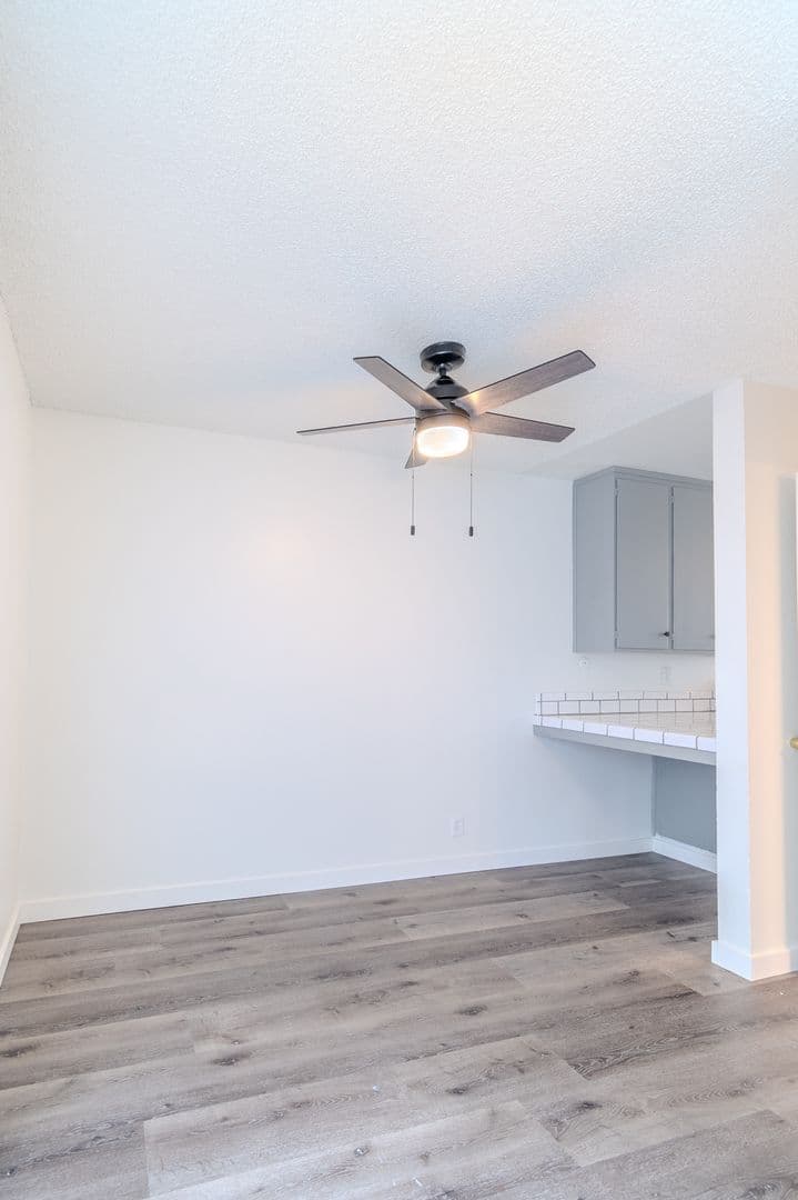 San Jose Apartment: 560-A Menker Ave.
