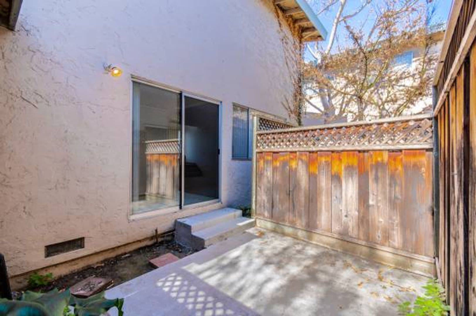 San Jose Apartment: 560-A Menker Ave.