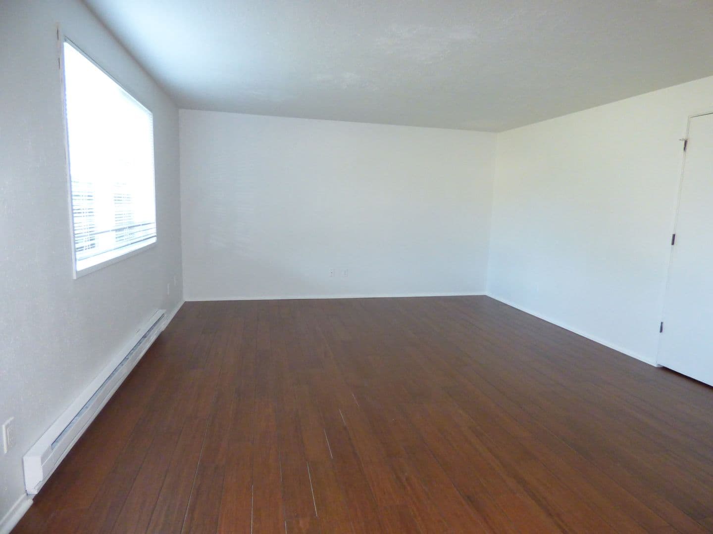 Salem Apartment: 805-875 Gerth Ave NW