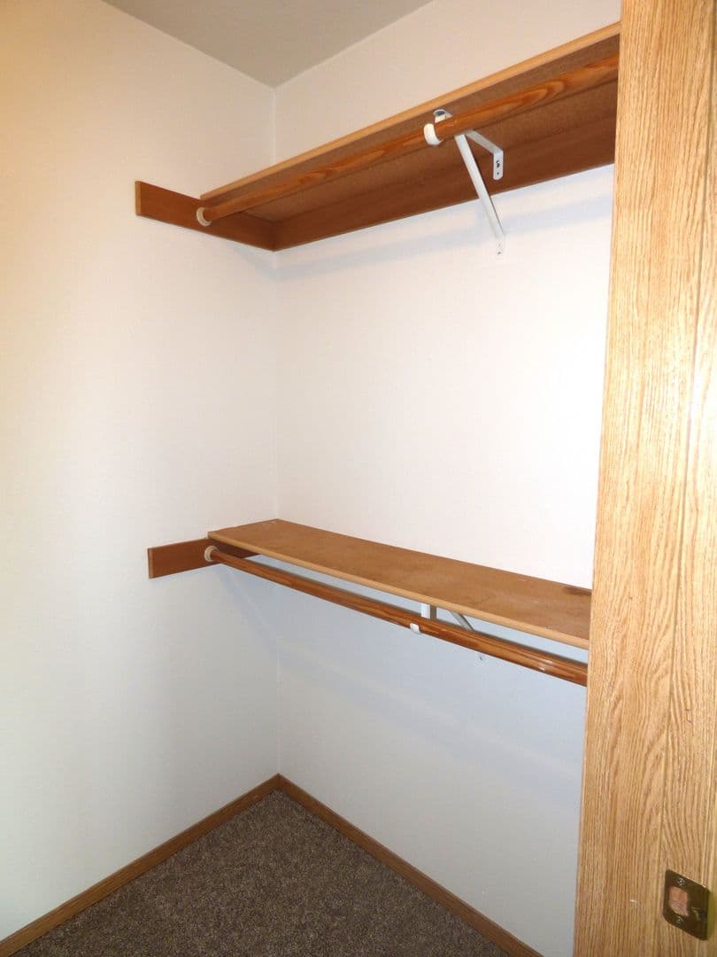 Amity Apartment: 102/104/106 Rice LN