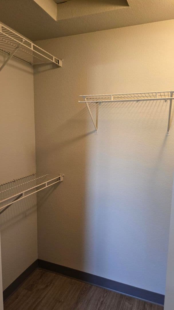 Salem Apartment: 3684 Fisher Rd NE