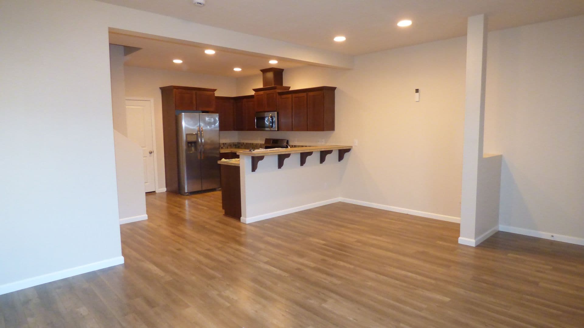 Salem House: 5757 Joynak St S