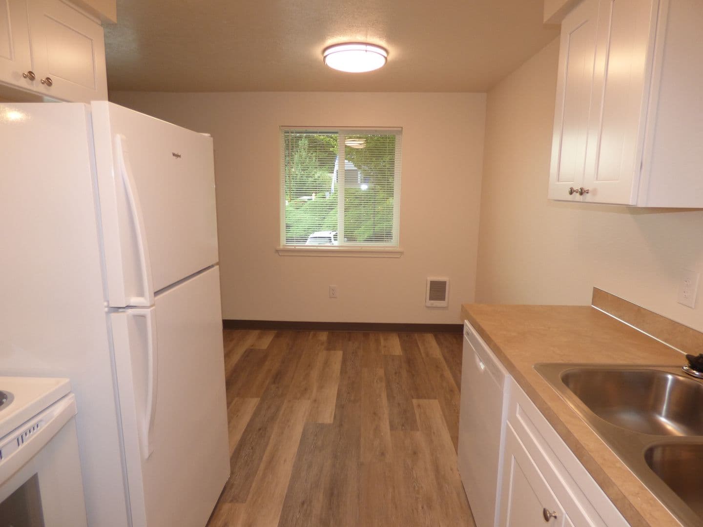 Salem Apartment: 228 Stoneway Dr NW #200