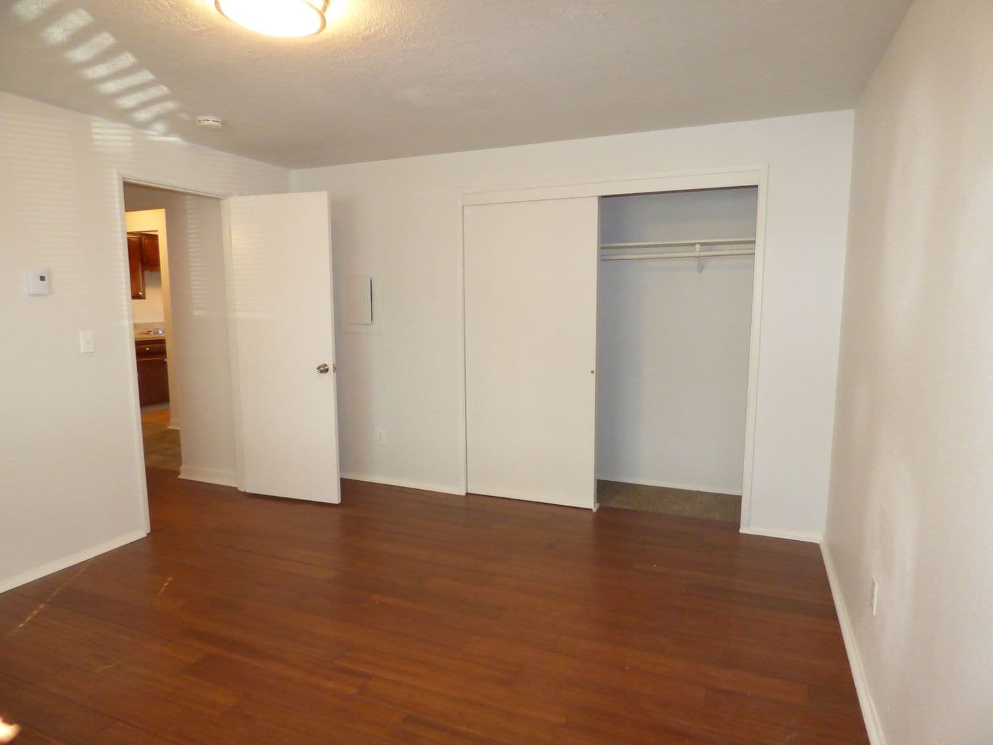 Salem Apartment: 805-875 Gerth Ave NW