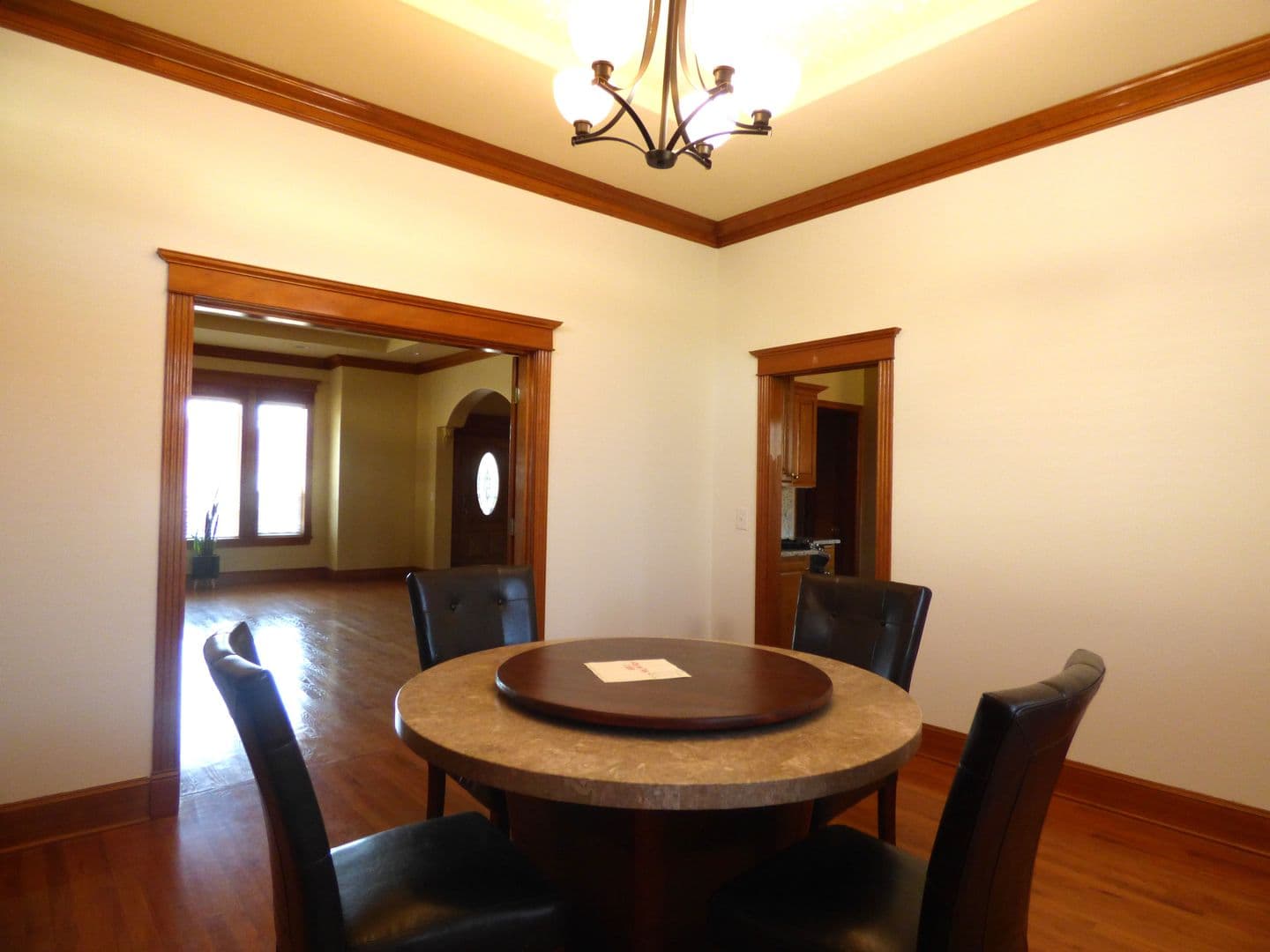 Salem House: 4465 Countryside Ct NE