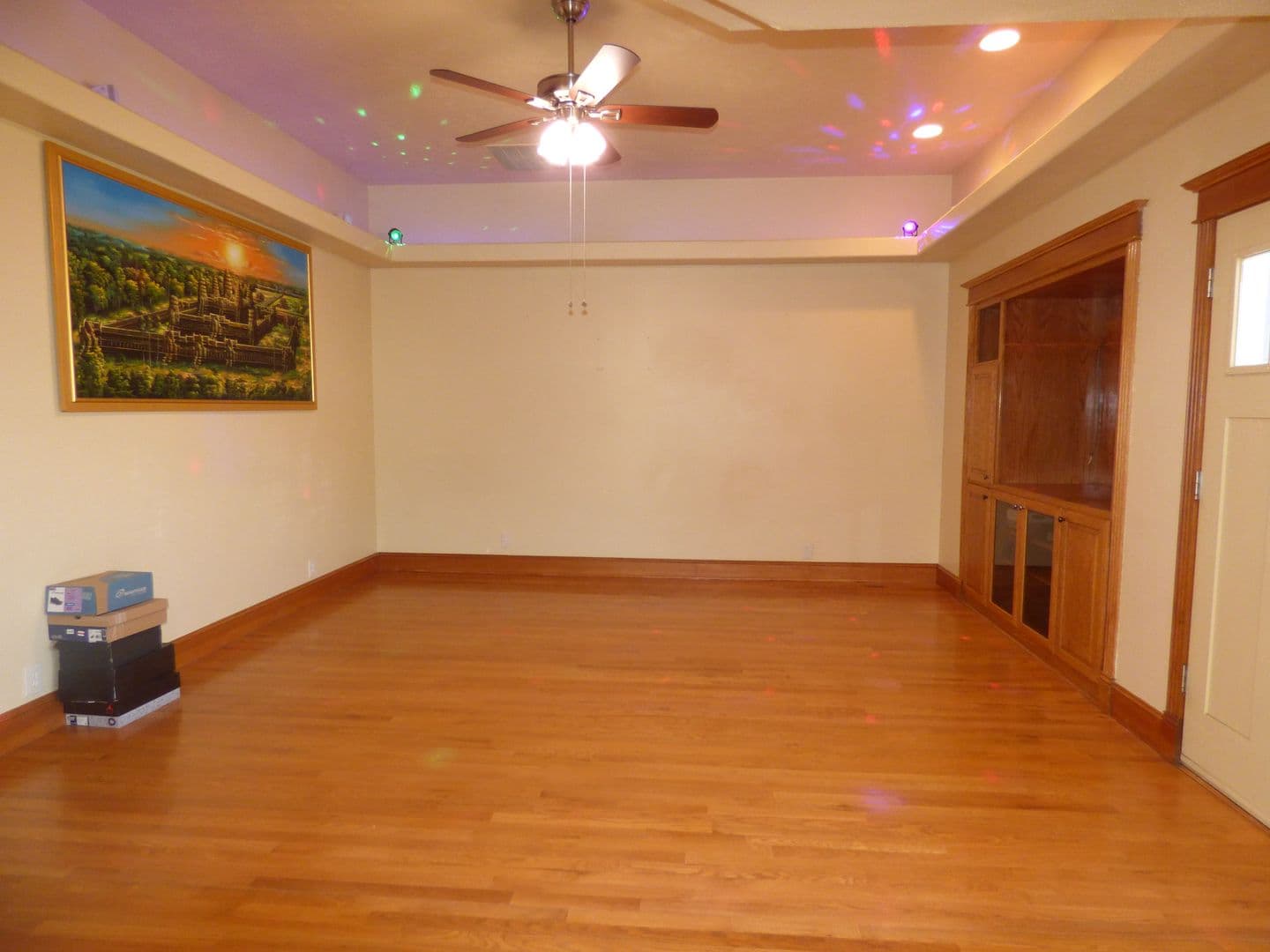 Salem House: 4465 Countryside Ct NE