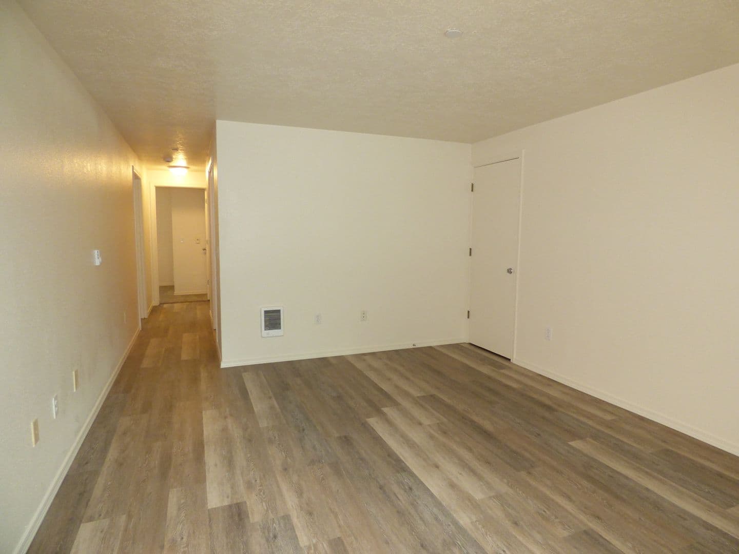 Salem Apartment: 228 Stoneway Dr NW #100