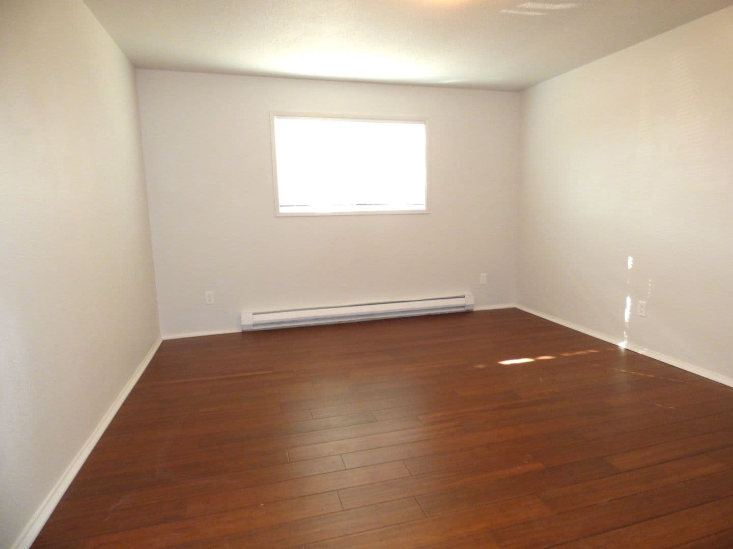 Salem Apartment: 805-875 Gerth Ave NW