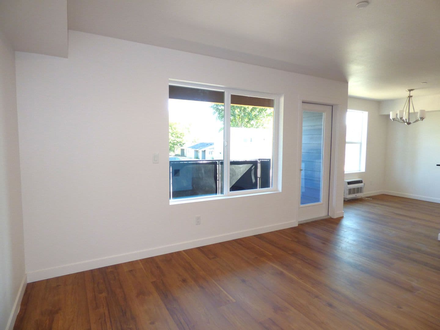 Lebanon Apartment: 50 Market St