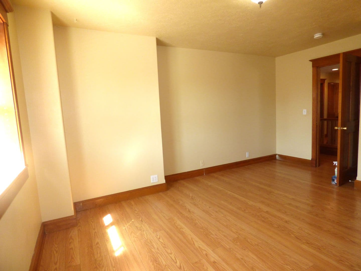 Salem House: 4465 Countryside Ct NE