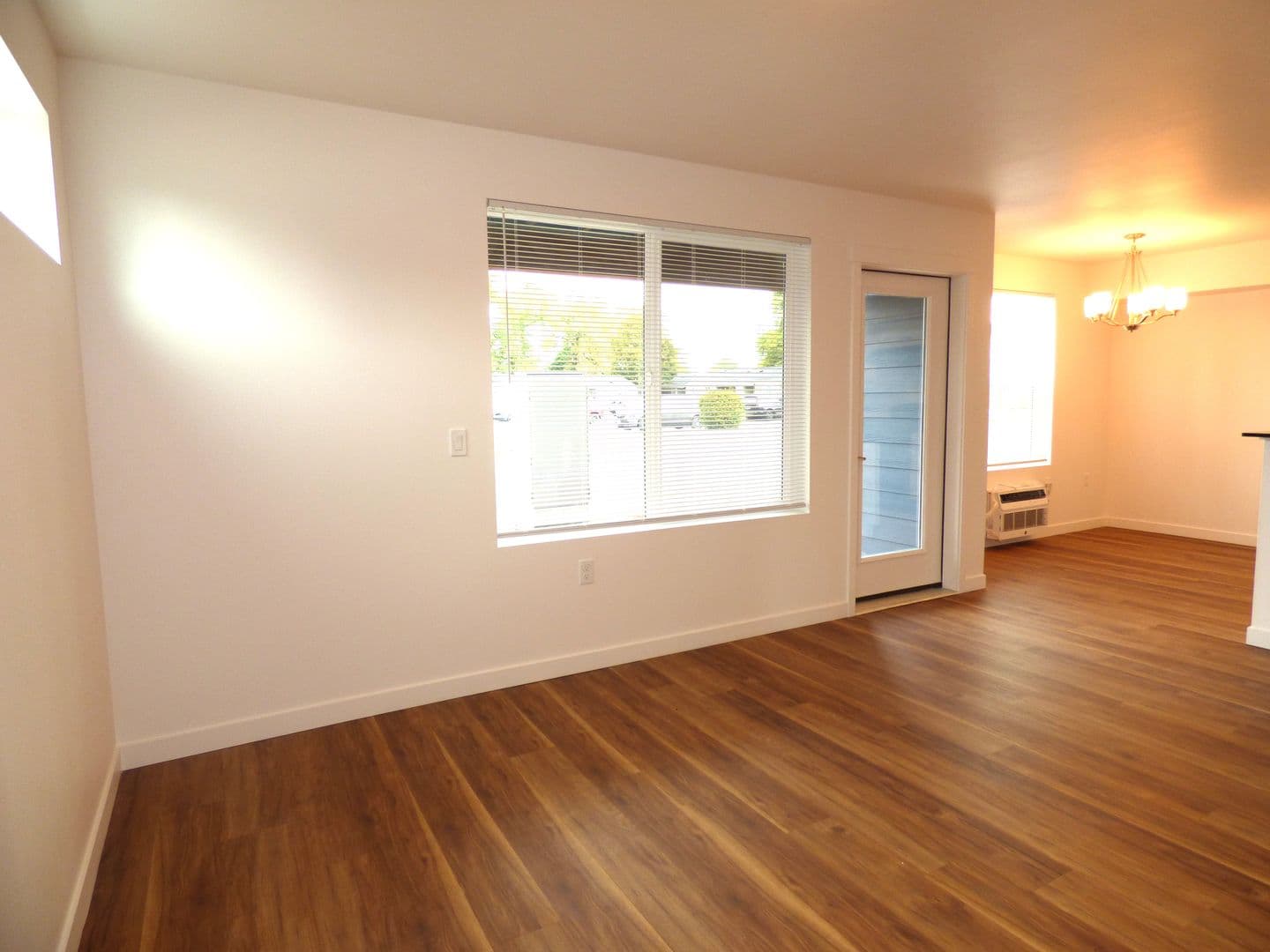 Lebanon Apartment: 50 Market St