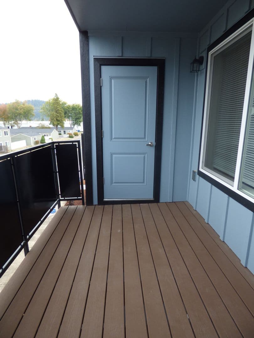 Lebanon Apartment: 50 Market St