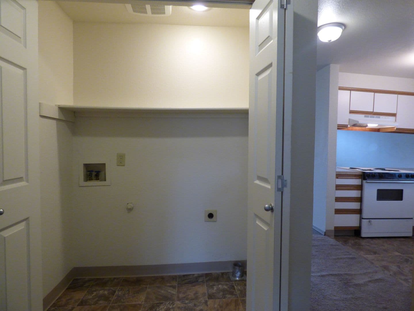 Lebanon Apartment: 901-1021 E Grant St