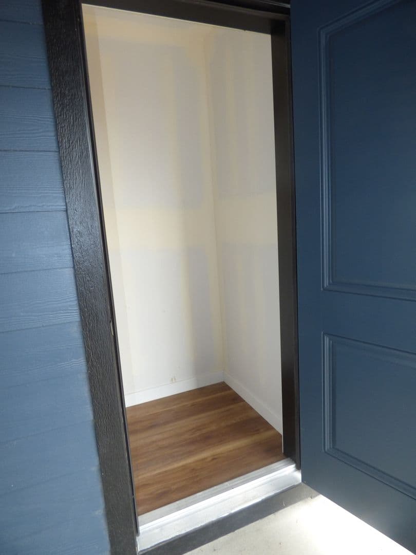 Lebanon Apartment: 50 Market St