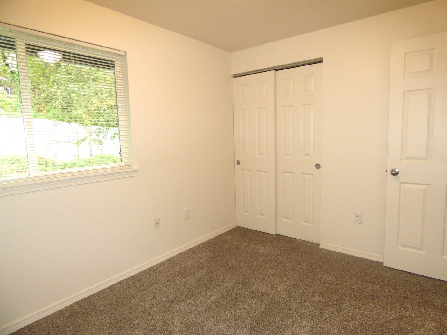 Salem Apartment: 228 Stoneway Dr NW #200