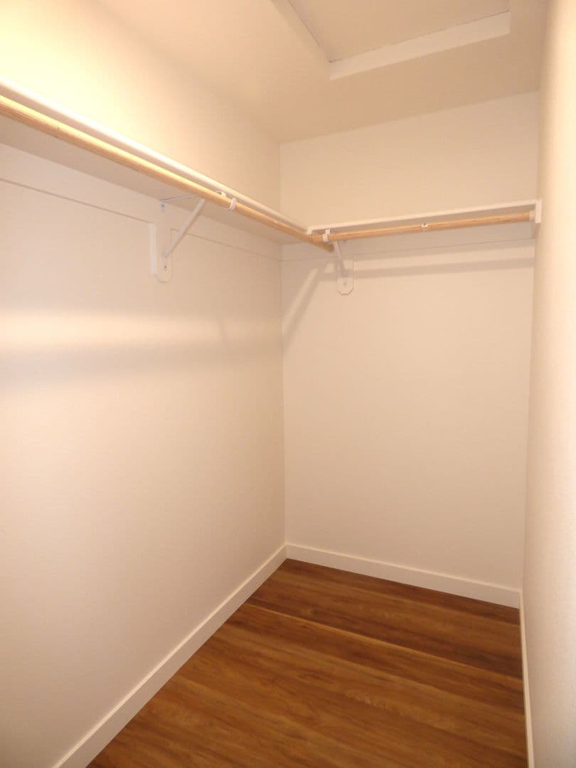 Lebanon Apartment: 50 Market St