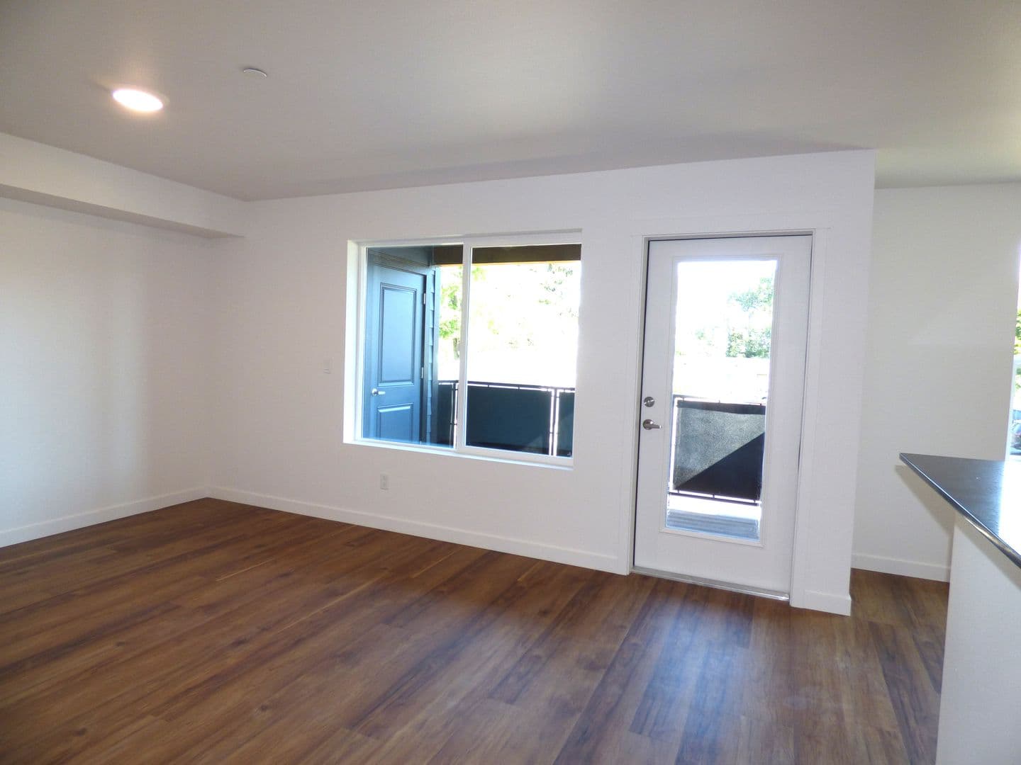 Lebanon Apartment: 50 Market St
