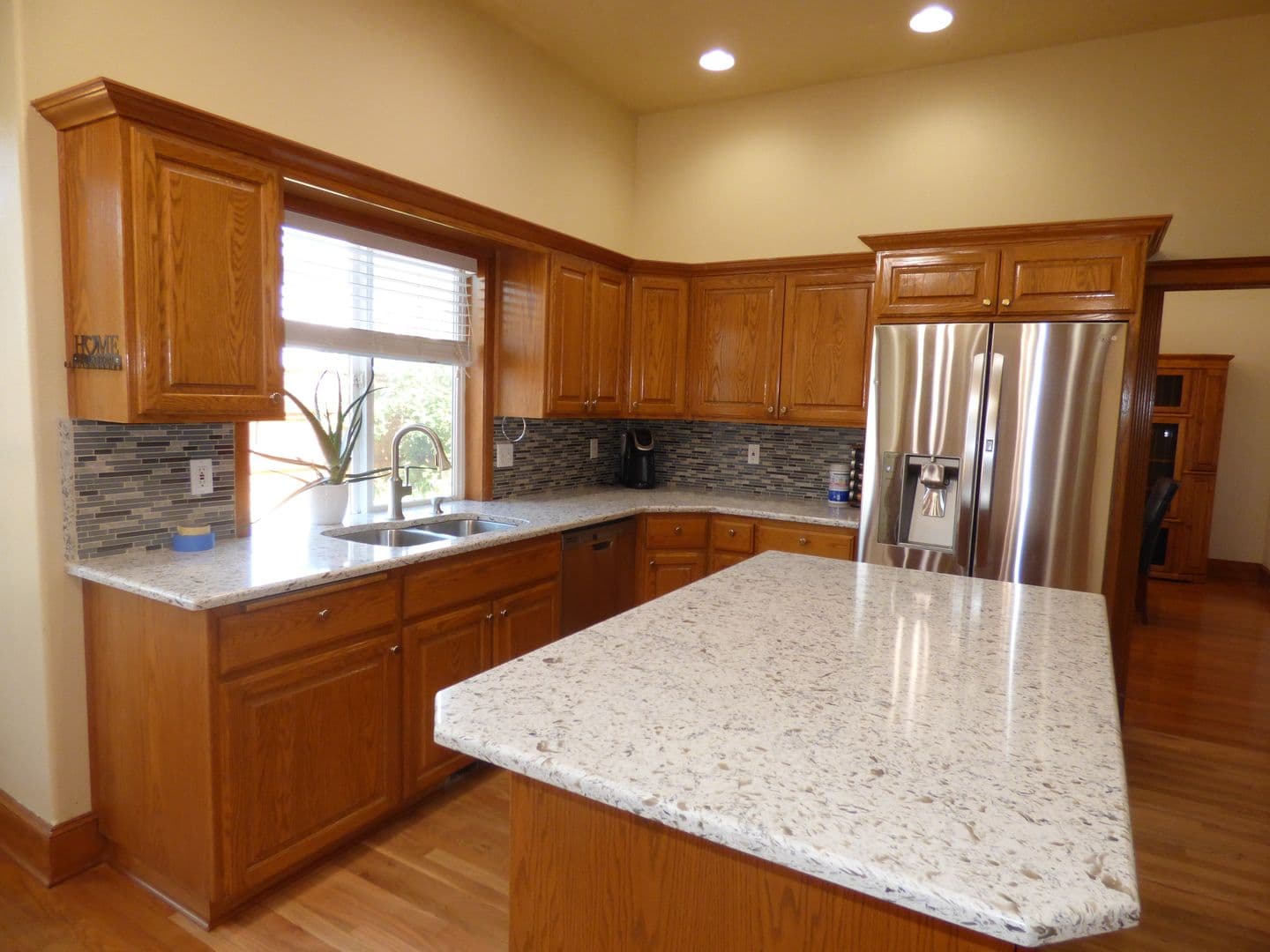 Salem House: 4465 Countryside Ct NE