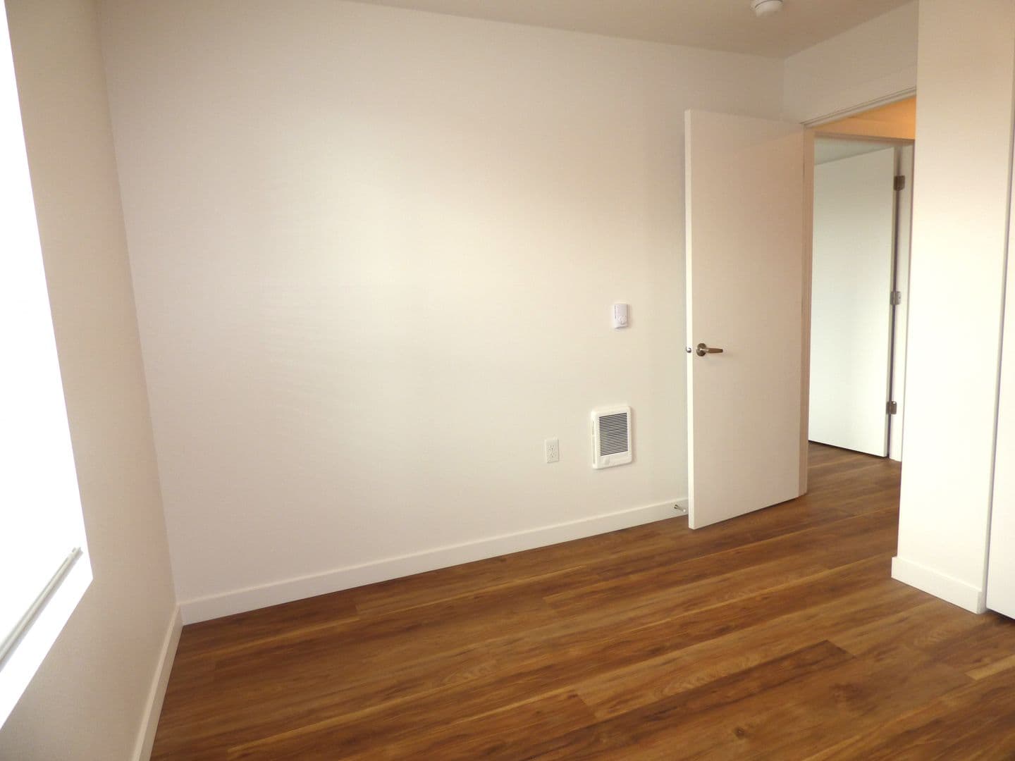 Lebanon Apartment: 50 Market St