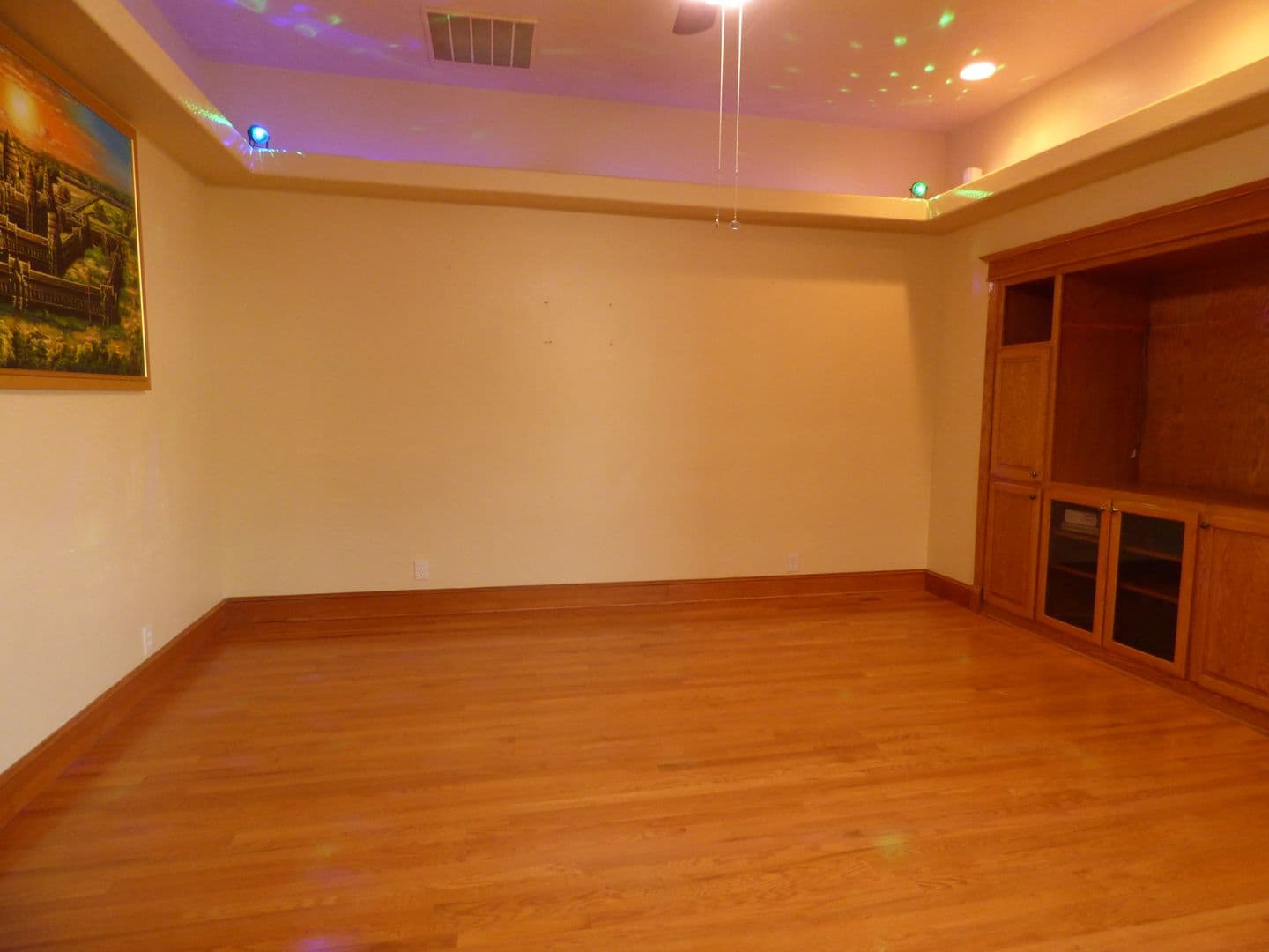Salem House: 4465 Countryside Ct NE