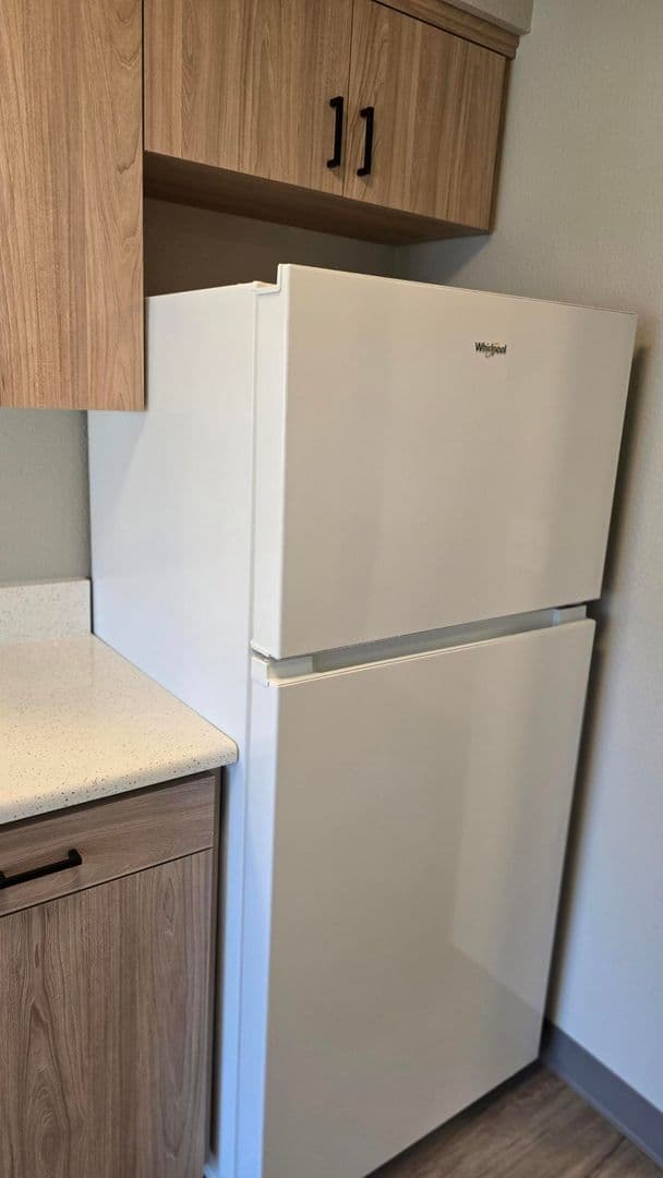 Salem Apartment: 3684 Fisher Rd NE