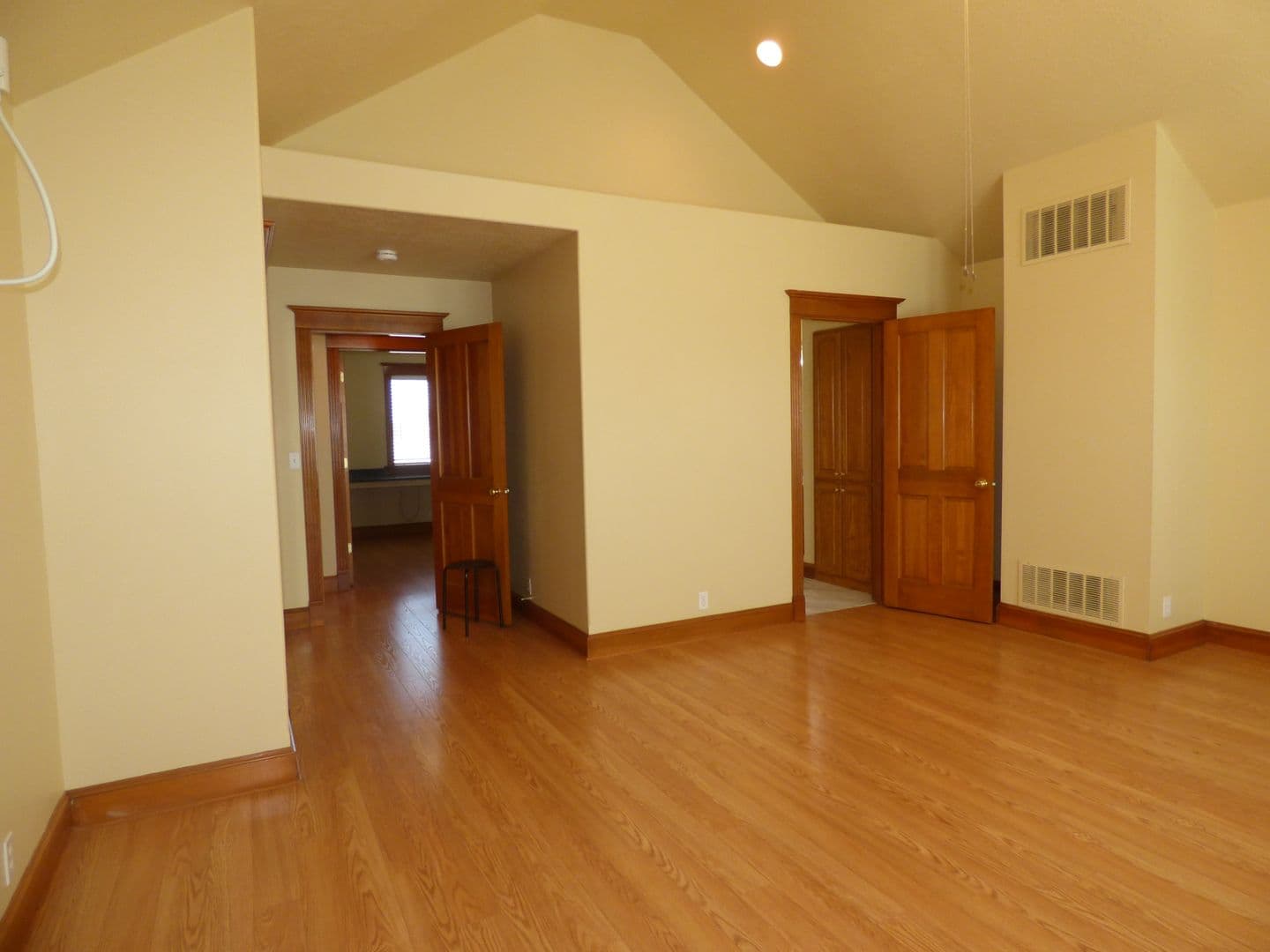Salem House: 4465 Countryside Ct NE