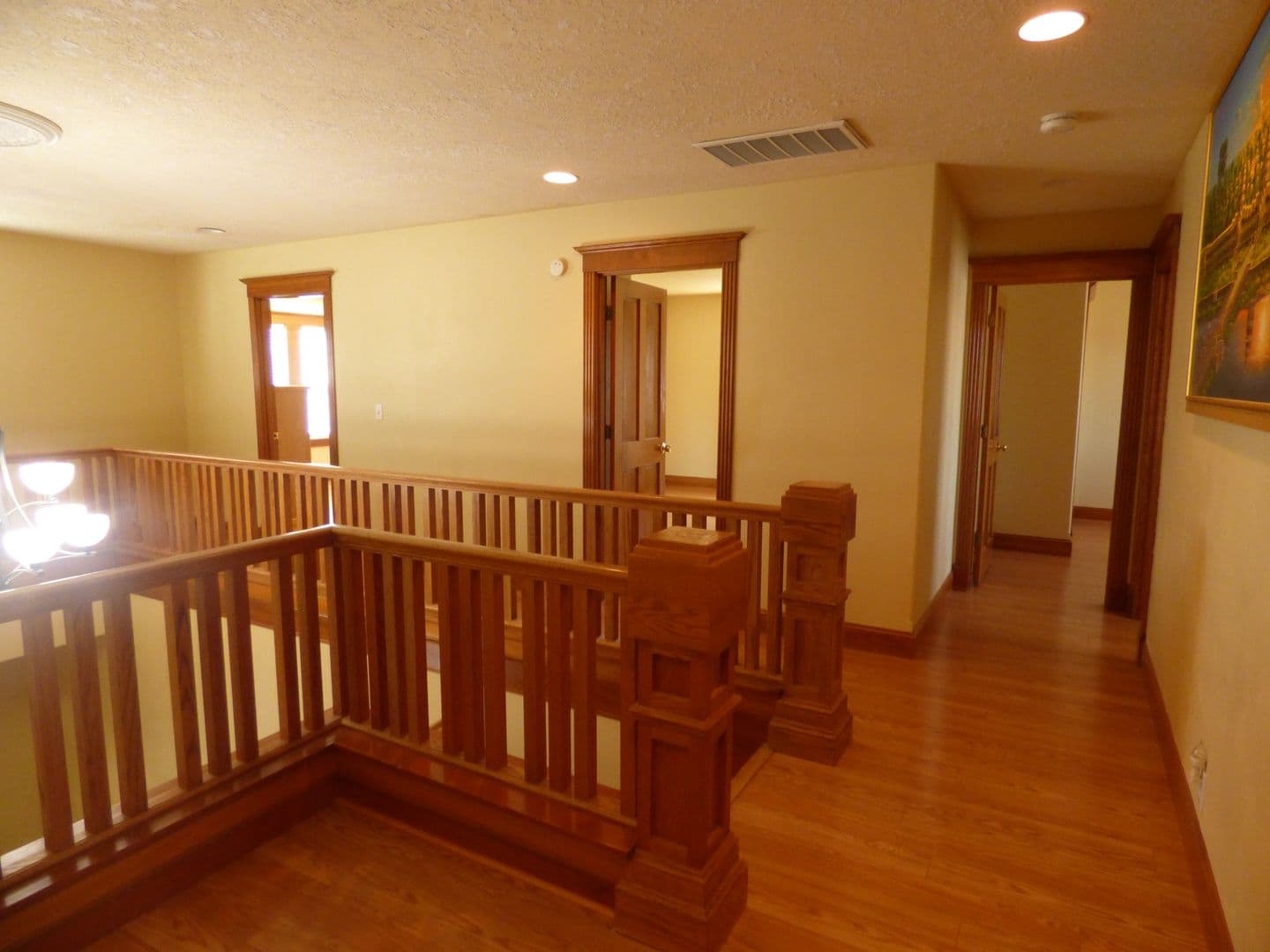 Salem House: 4465 Countryside Ct NE