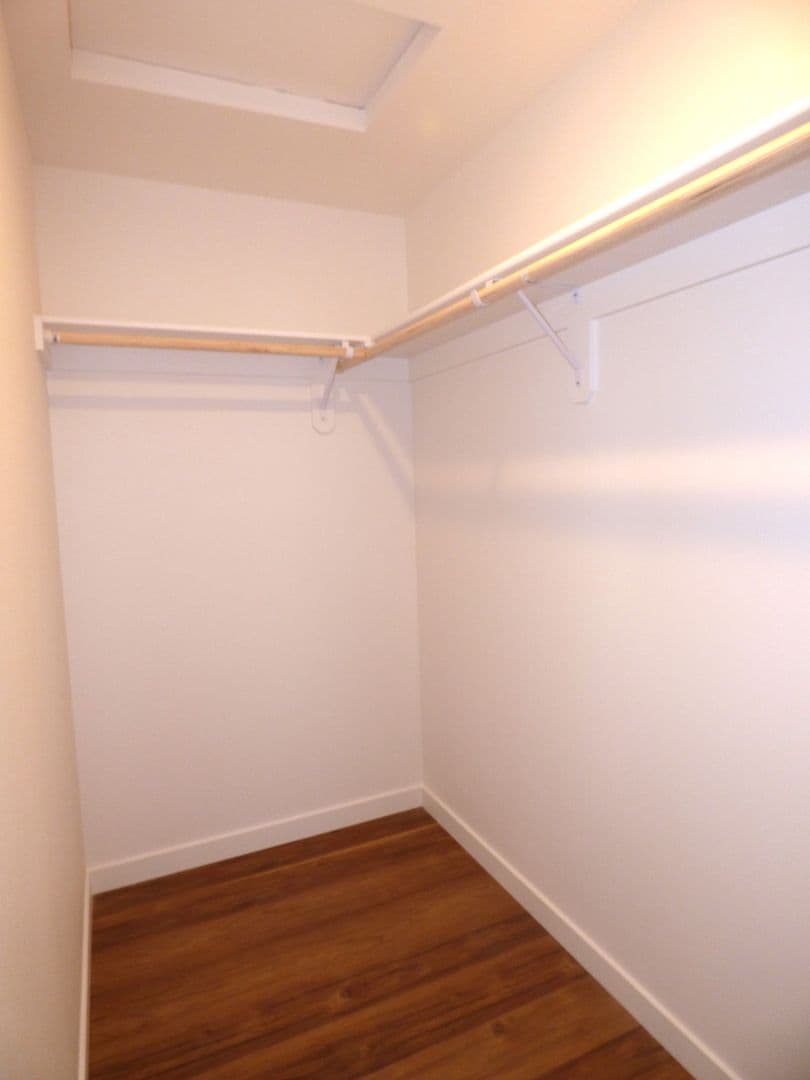 Lebanon Apartment: 50 Market St
