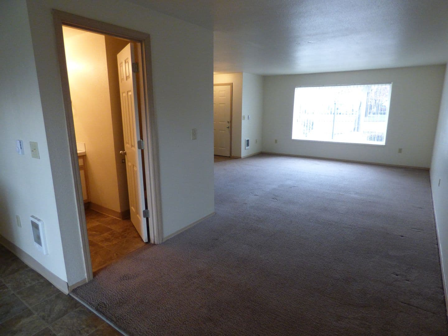 Lebanon Apartment: 901-1021 E Grant St
