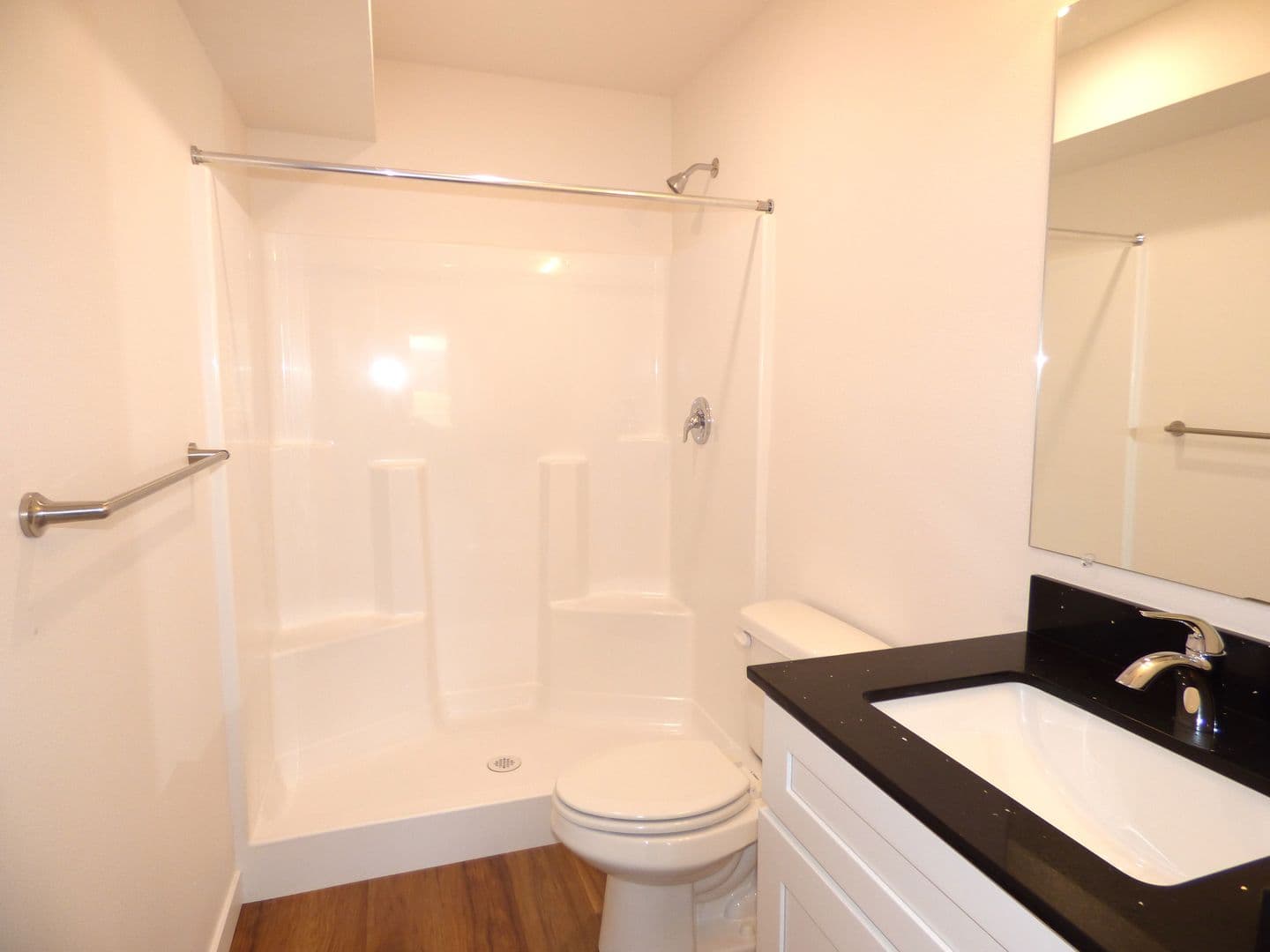 Lebanon Apartment: 50 Market St