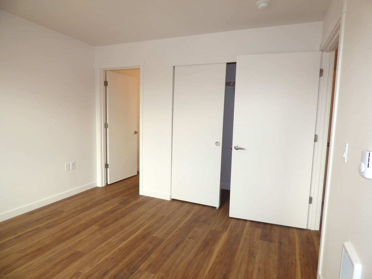 Lebanon Apartment: 50 Market St