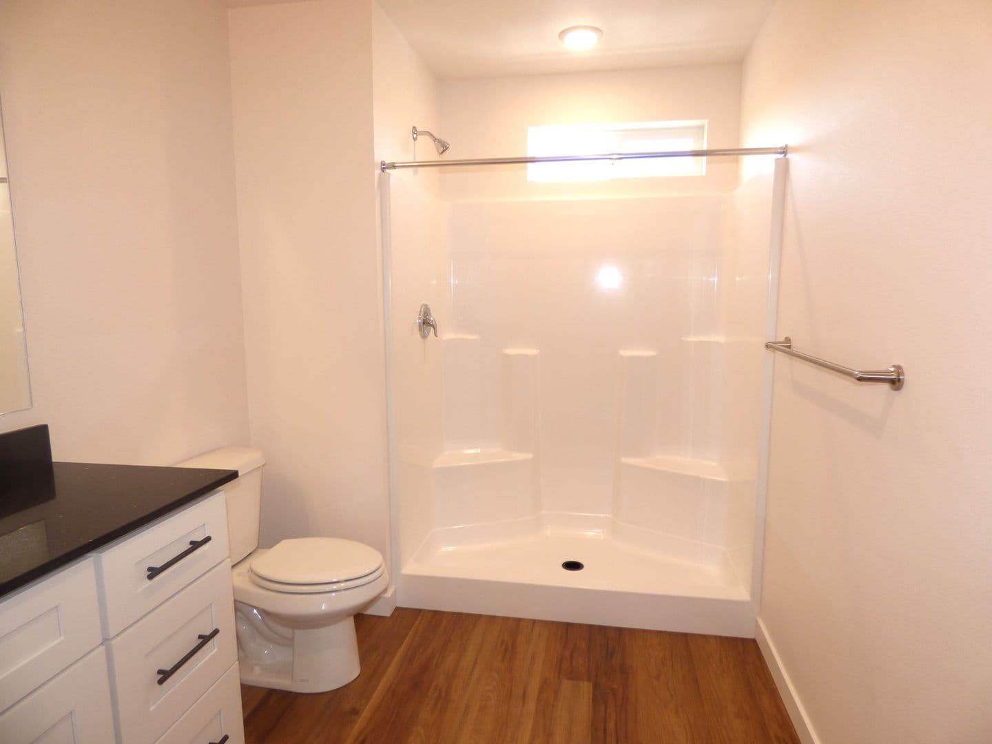 Lebanon Apartment: 50 Market St