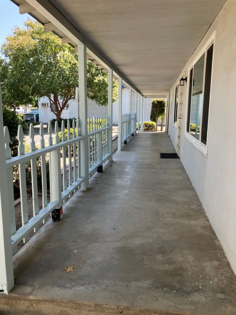 Modesto Apartment: 931 Reno Avenue - K