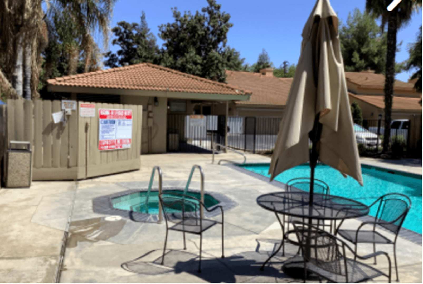 Modesto Townhome: 1244 W Roseburg Ave - D