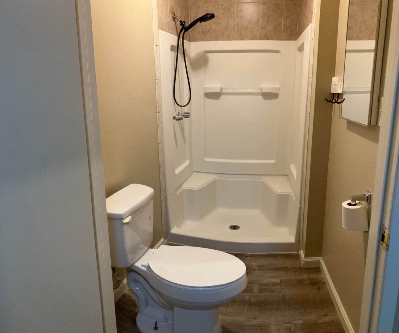 Escalon House: 17168 Seidner Road