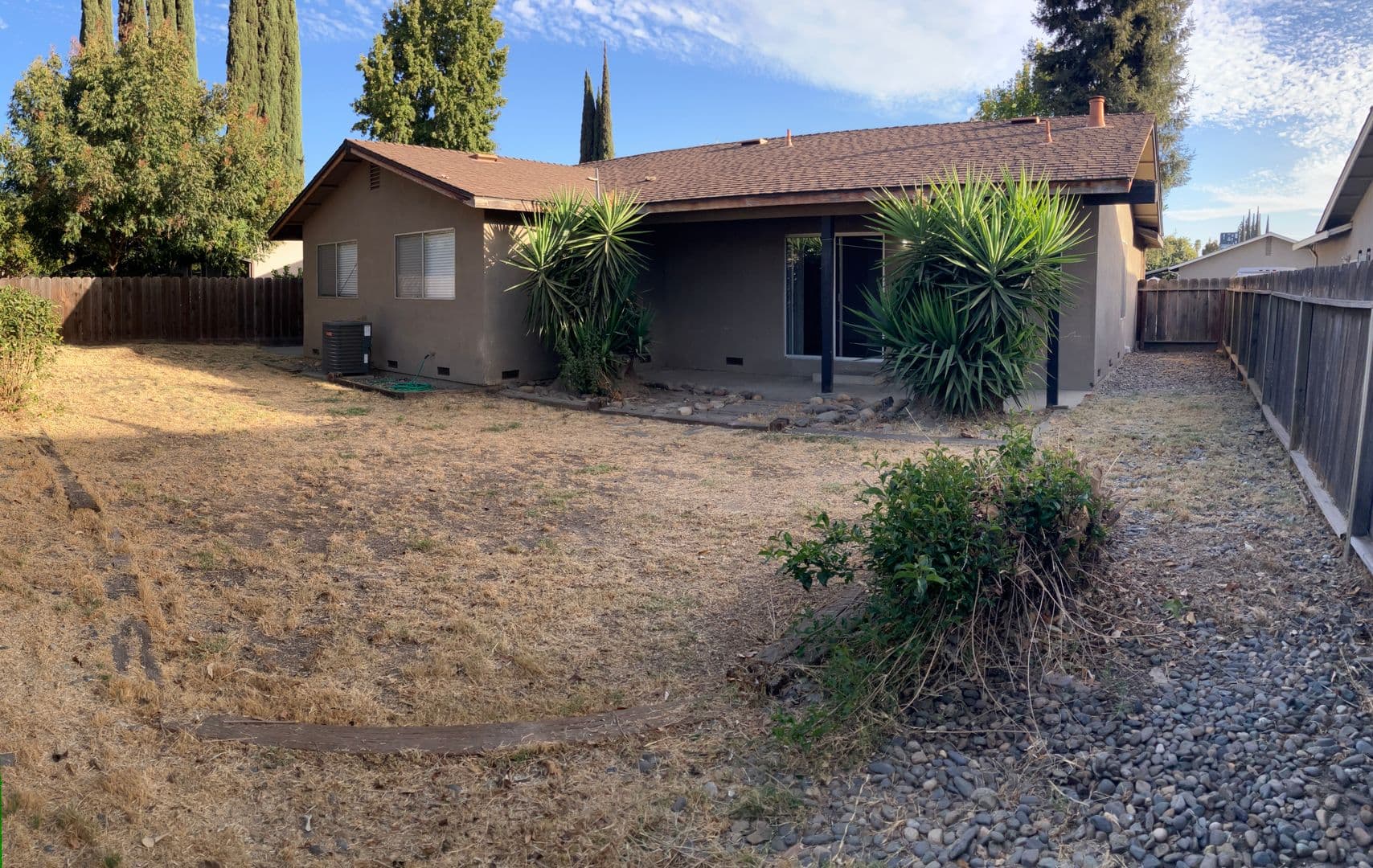 Modesto House: 1917 Pars Way