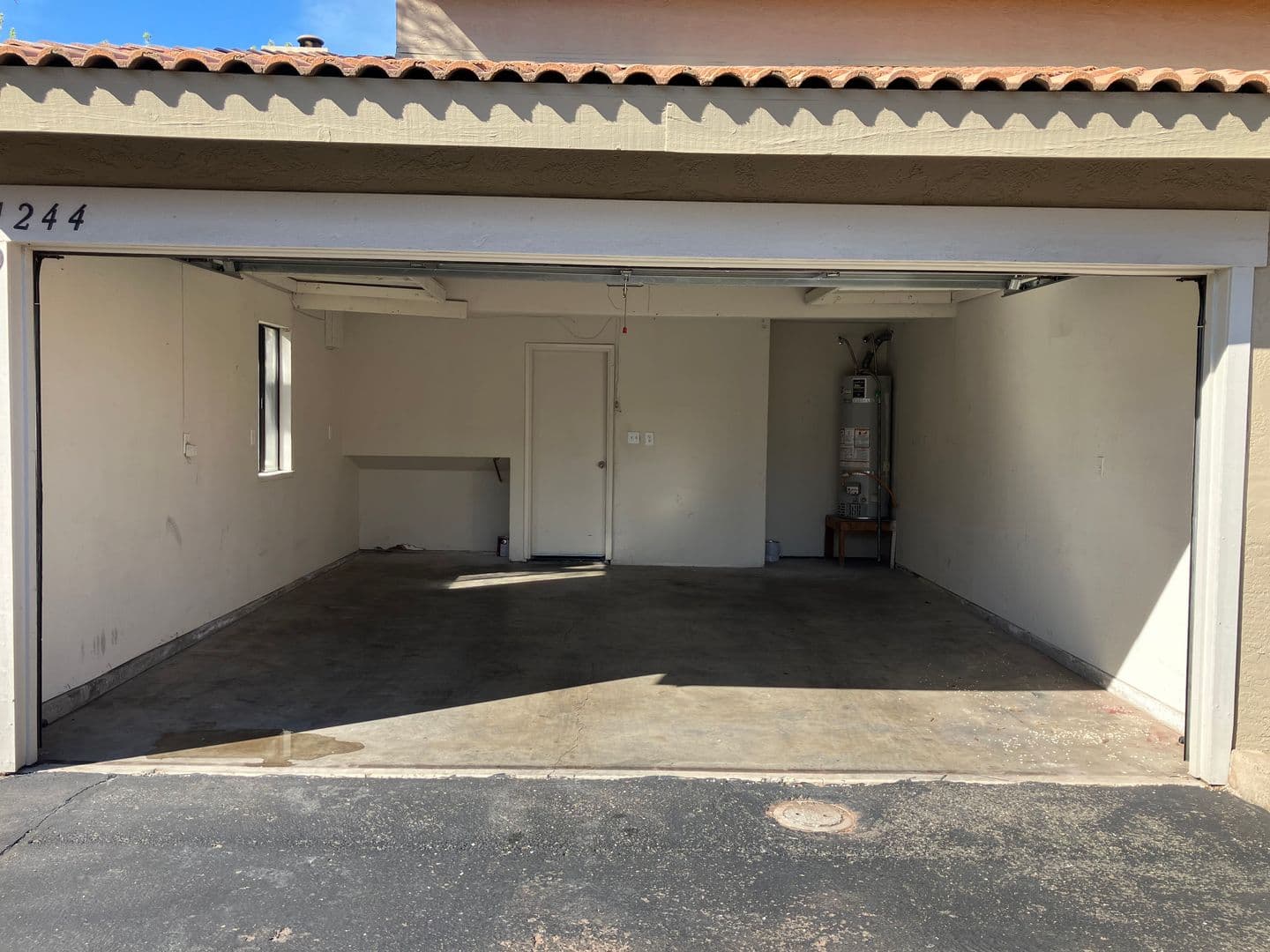 Modesto Townhome: 1244 W Roseburg Ave - D