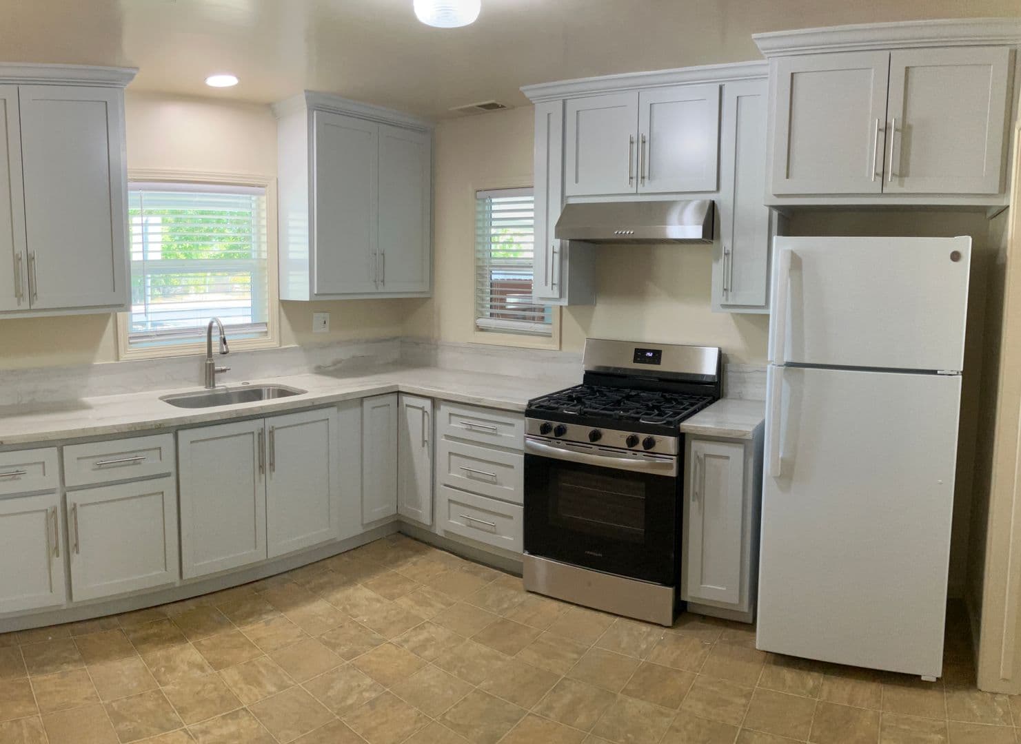 Modesto Apartment: 931 Reno Avenue - K