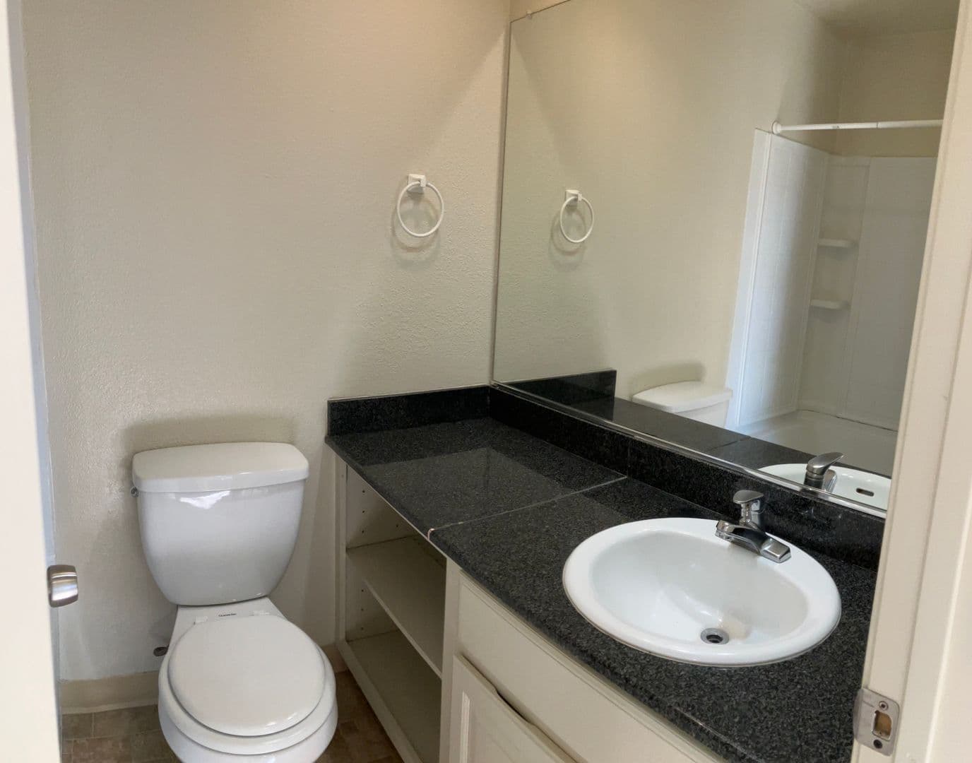 Modesto Townhome: 1244 W Roseburg Ave - D