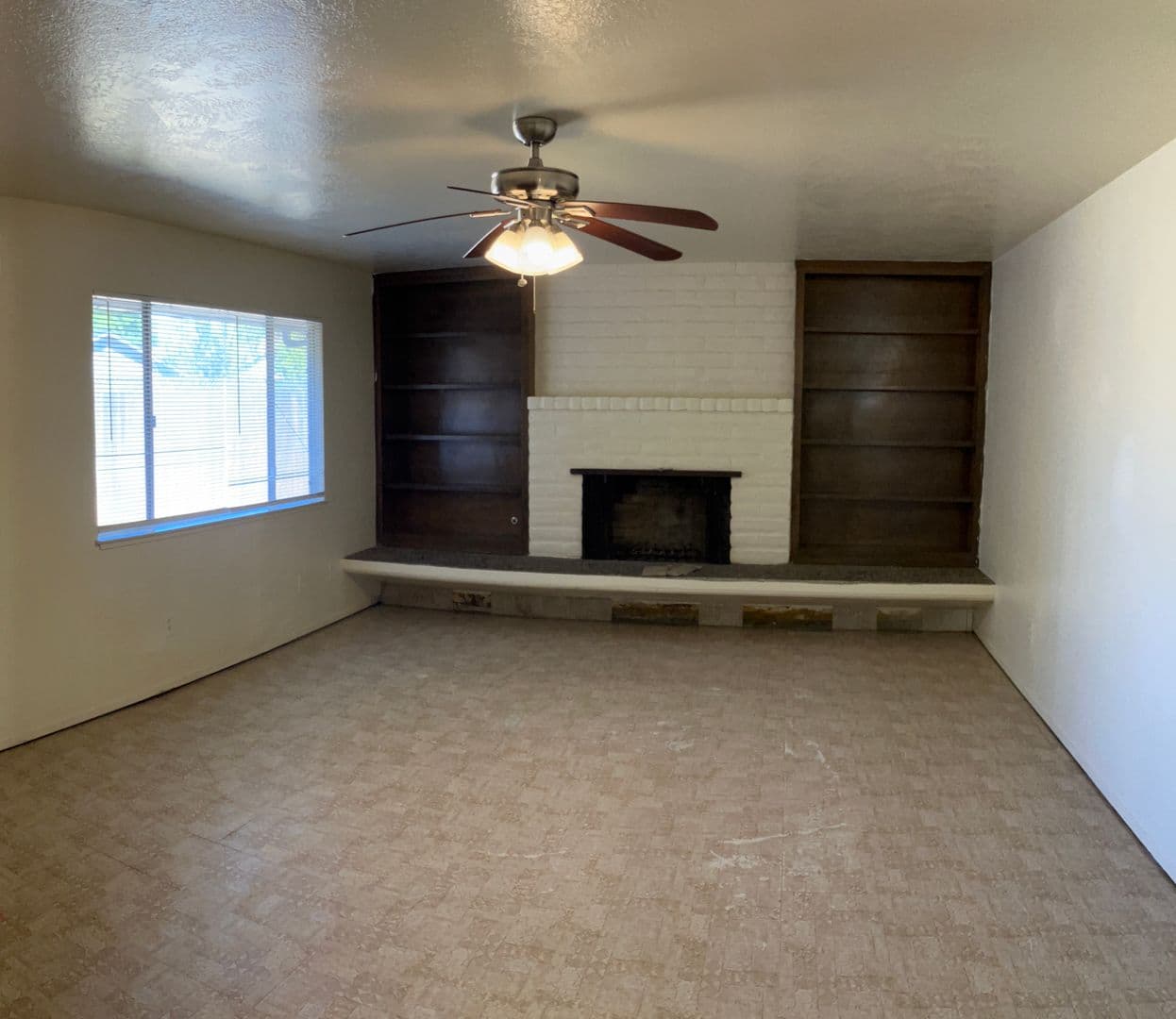 Modesto Apartment: 3000 Bay Lane