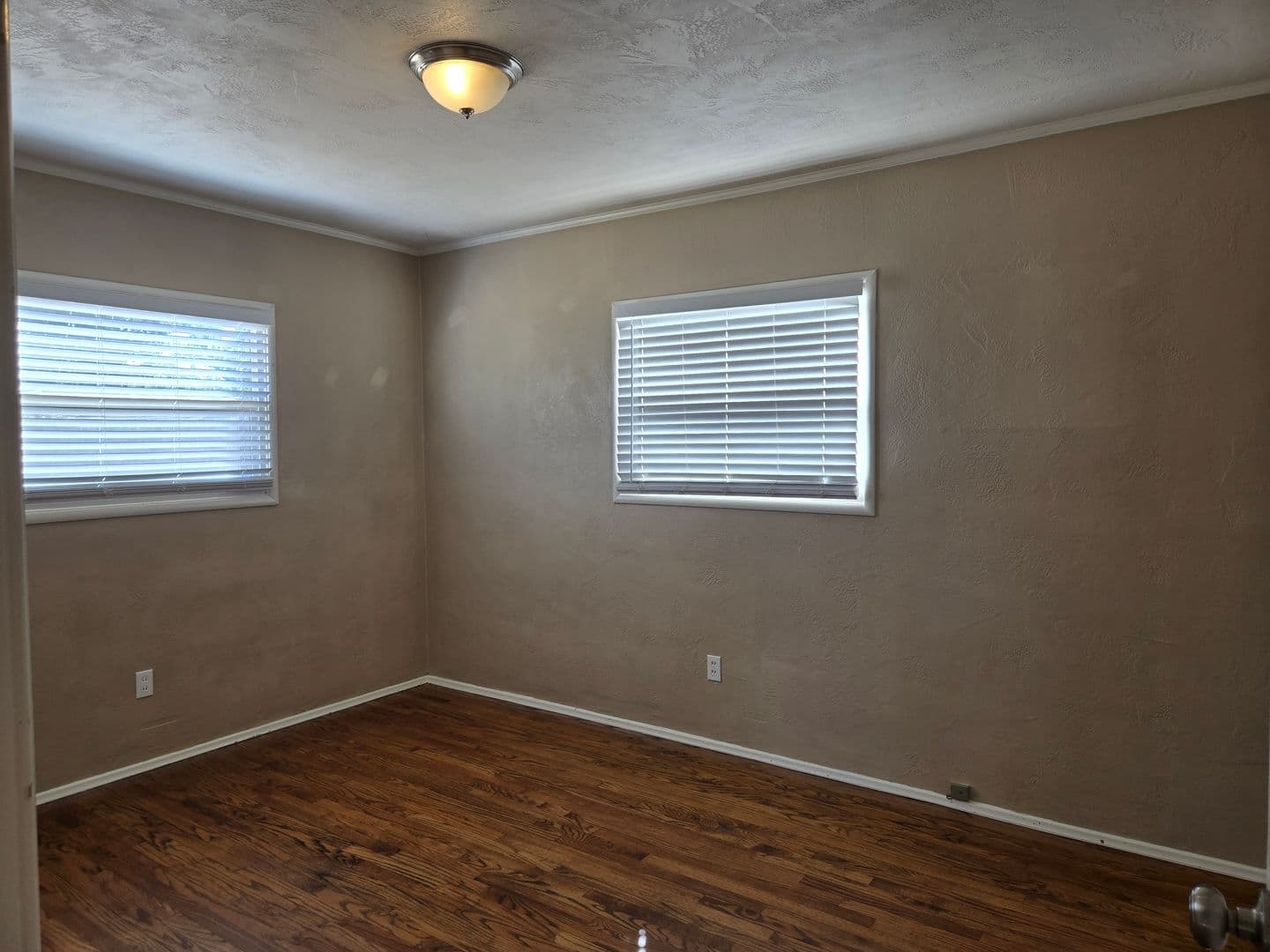 Modesto House: 328 Covena Avenue