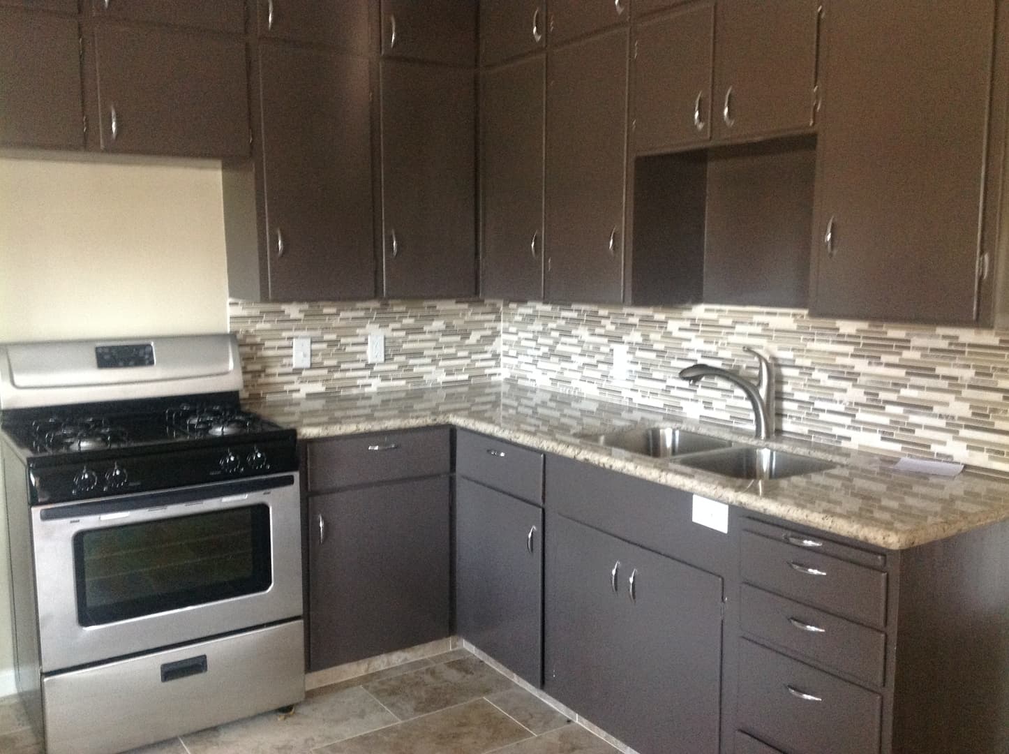 Modesto House: 328 Covena Avenue