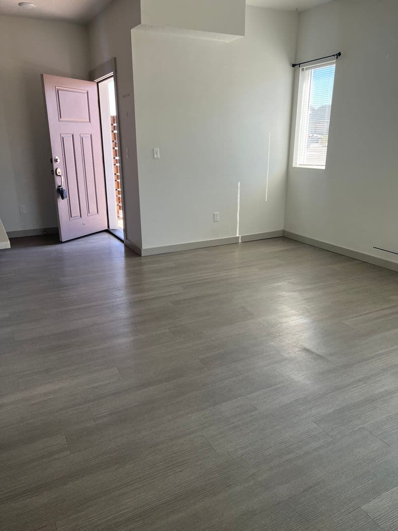 Kuna Townhome: 765 W Backpack Ln - 101