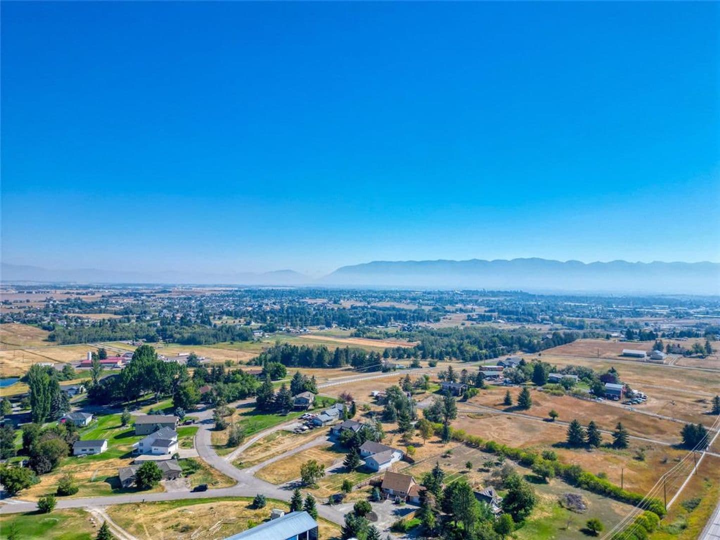 Kalispell House: 296 Hartt Hill Dr