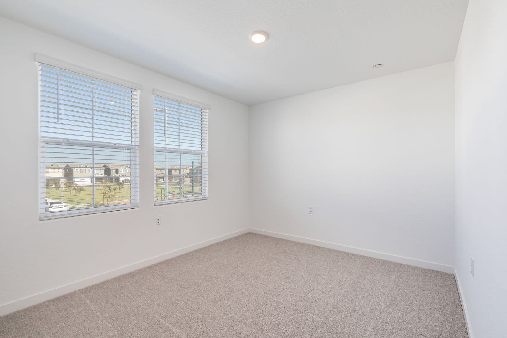 Fresno House: 6337 W Austin Ave